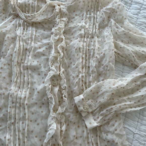 Beige sheer blouse - Picture 2 of 4